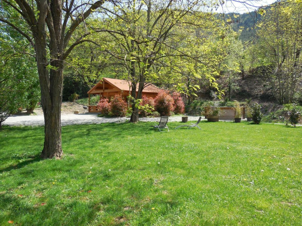 Le chalet bois de Célio Coux Exterior foto